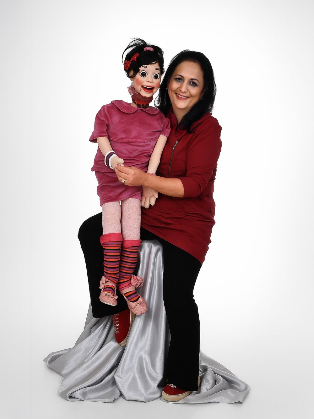 Biz Kimiz? | G�l�c�k Yay�nlar�